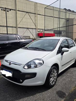 FIAT PUNTO 1.4 ATTRACTIVE 8V FLEX 4P MANUAL FIAT PUNTO 1.4 ATTRACTIVE 8V FLEX 4P MANUAL